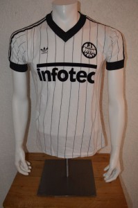 1981_-_1983_Spielertrikot_away_kurzarm_vorn