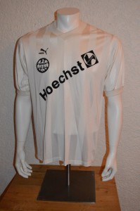 1987-1990-Spielertrikot-Away-DFB-Pokalendspiel-1988-vorn