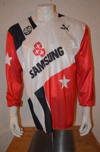 1992_-_1993_Spielertrikot_Langarm_Yeboah_vorn