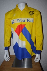 1995_-_1996_Matchworn_Ivica_Mornar_Away_Langarm_vorn_-_Kopie