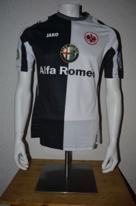 2013_-_2014_am_25.09.2013_Matchworn_Stefan_Aigner_Torschuetze_zum_2_zu_0__DFB_Pokal_2._Runde_vs._Bochum_vorn