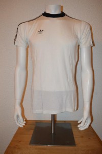 1976 - 1977 Spielertrikot Matchworn Jürgen Grabowski 07.05.77 vs. Rot-Weiss Essen