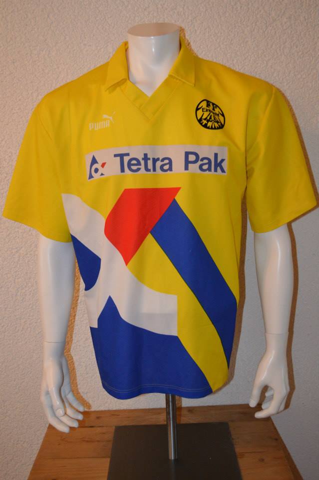 1995 – 1996 Fantrikot Away mit nachträglicher Beflockung Aufstieg 1998