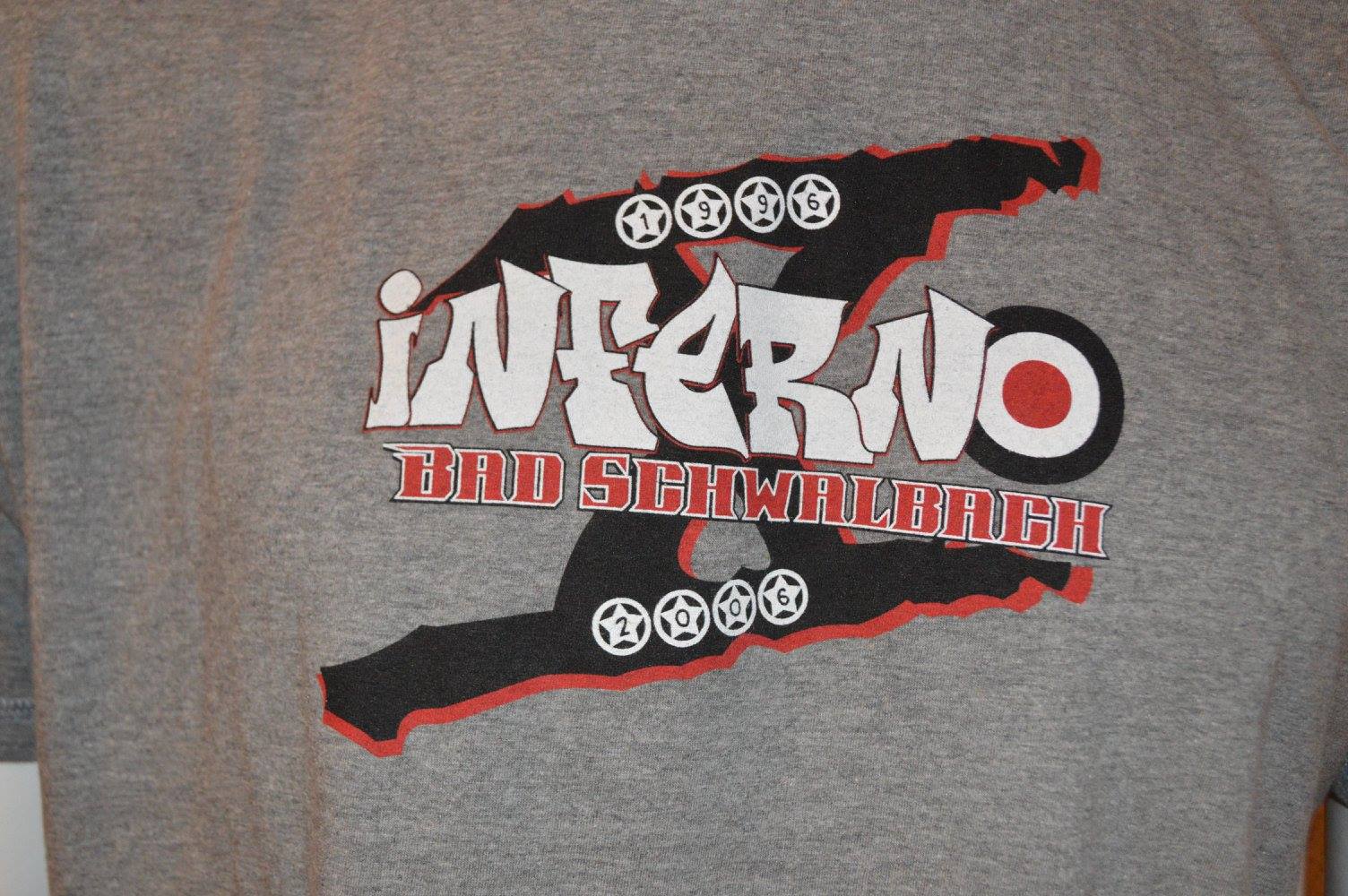 UF97 T-Shirt Inferno Bad Schwalbach 10 Jahre Detail vorn