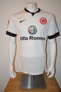 2014 - 2015 Spielertrikot Matchvorbereitet Johannes Flum Away